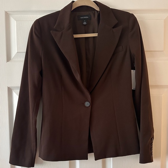 HALOGEN 
Clean One-Button Blazer - Picture 5 of 9